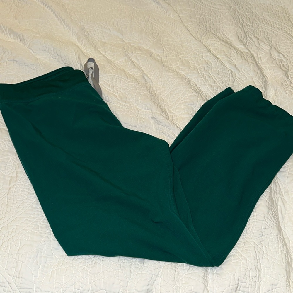 Figs women’s large forest green high waisted Livingston pants